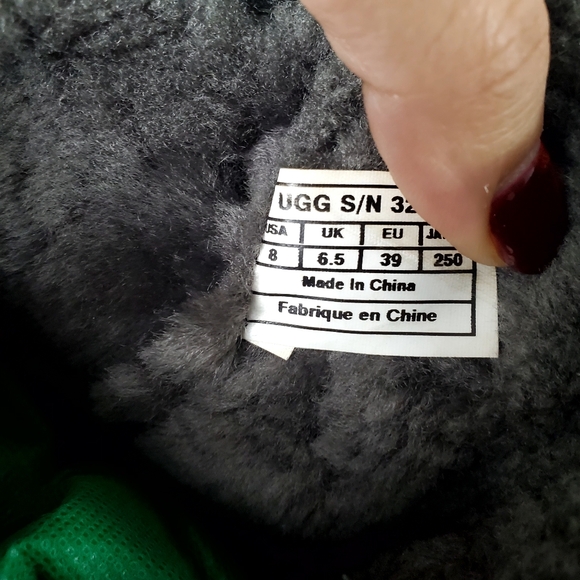 UGG Black Belcloud Waterproof Leather Lace Up Plush Lined Boots Size 8 - Picture 11 of 15